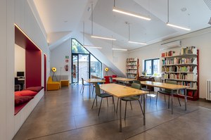 Petita_BibliotecaS 004.jpg