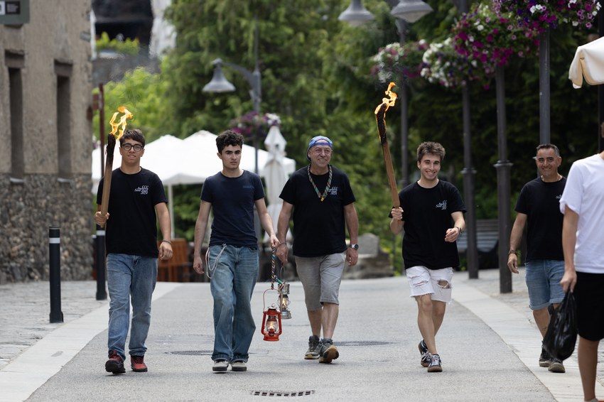 260623 Flama del Canigó H 005.jpg