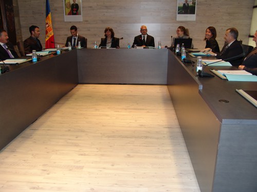 El consell aprova un pressupost equilibrat amb 11.160.788, 39 EUR per al 2015