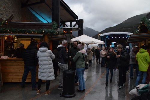 L'après-ski Cota 1.300 s'acomiada amb ganes de tornar la pròxima temporada