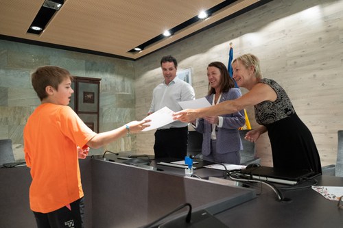 Lliurament de diplomes a la primera promoció d'ecociutadans de l'escola de primària francesa d'Ordino