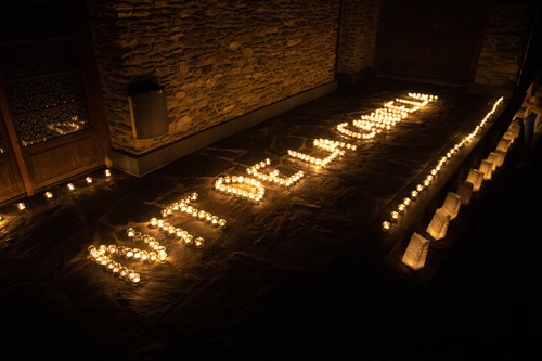 Més d'onze mil espelmes tornaran a il·luminar el nucli antic d'Ordino la Nit de la Candela